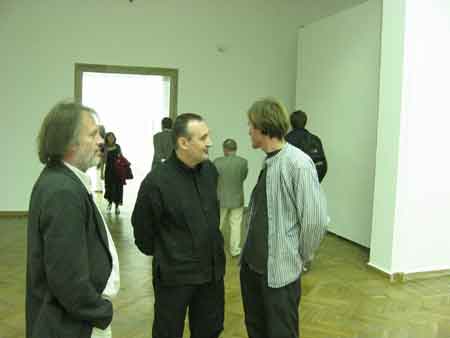135-3576_IMG