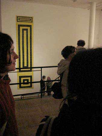 125-2572_IMG