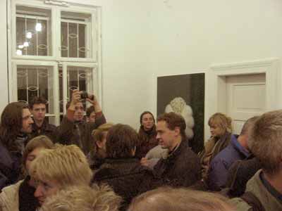 147-4714_IMG