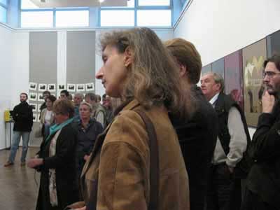140-4024_IMG