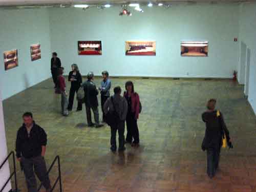 190-9022_IMG